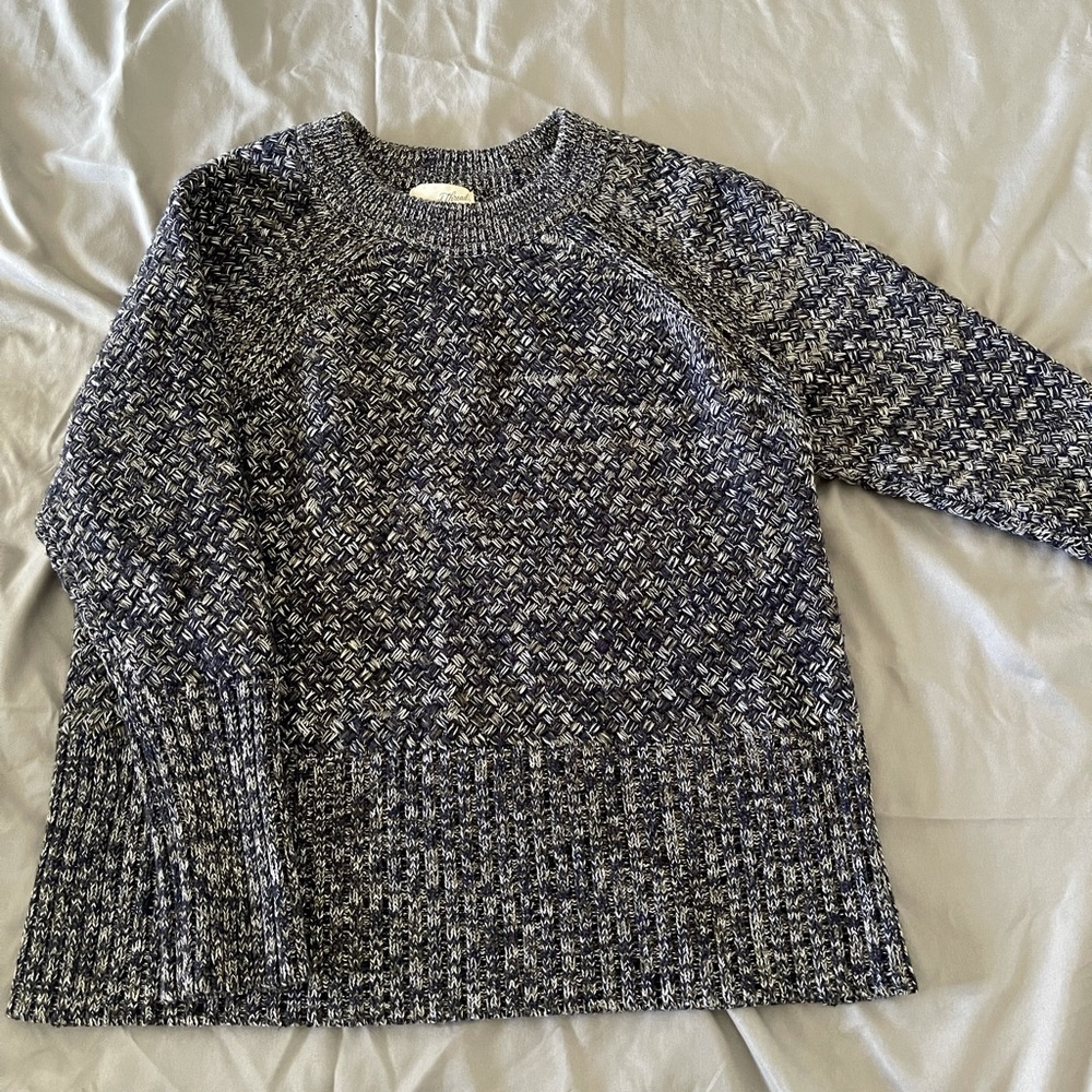 Dark grey crew neck sweater